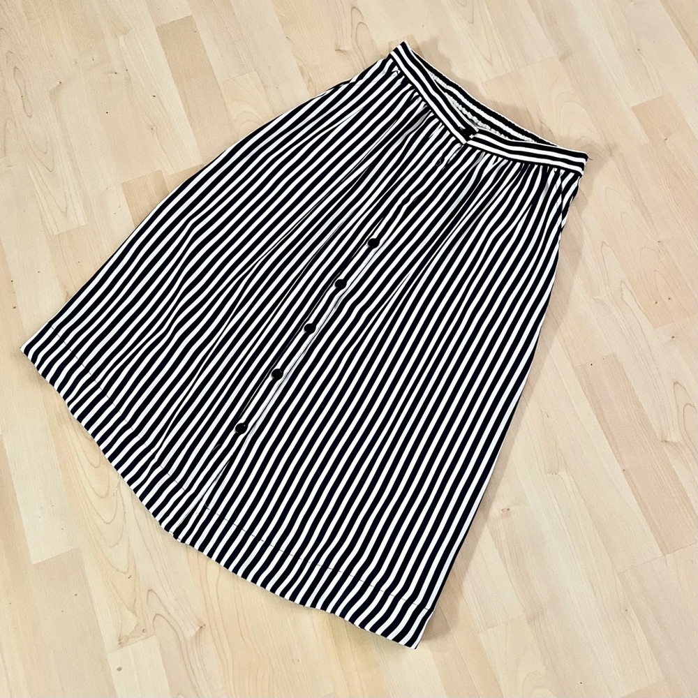 H&M Navy White Vertical Striped Button Up Skirt